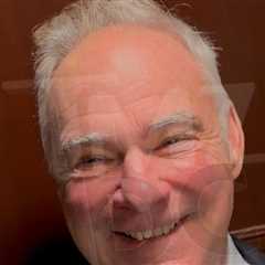 Tim Kaine Weighs World Cup Bet Options With TMZ DC's Australian Reporter