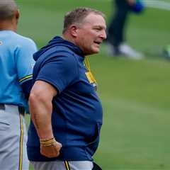 Brewers manager Pat Murphy to get surgery on back and hip: ‘Can’t live like that’