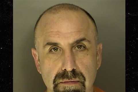 Myrtle Beach Cop Arrested, Allegedly Pulled Gun at Fellow Cop Over Microwaved Fish