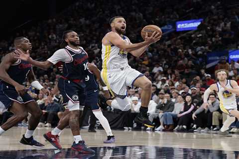 Stephen Curry’s Li-Ning deal worth $400 million — and he turned down a bigger offer