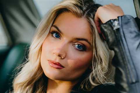Lakelin Lemmings Employs a Road Map For Her First Radio Single, ‘Get Around Boy’