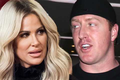 Kim Zolciak Alleges Kroy Biermann Had Sex While Kids Were Nearby