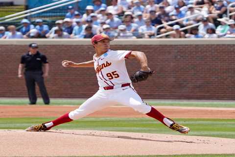 USC’s bullpen can’t hold it down during loss to North Carolina