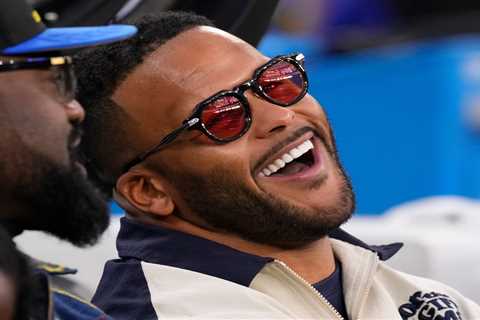 Aaron Donald comeback buzz grows as Adam Schefter drops shocking prediction