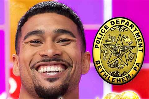 Ex-Cop Booted From 'Love Island' Can Get Job Back, But Mayor Says There's a Catch