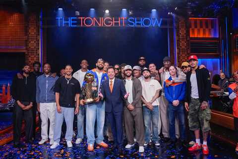 Knicks raise Jimmy Fallon’s lucky shoe to the ‘Tonight Show’ rafters as championship celebration..