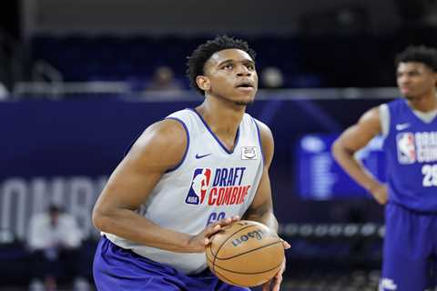 UConn’s Tarris Reed Jr. would add depth, reliability to Lakers’ big man rotation
