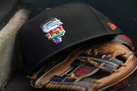 Roger Clemens weighs in on Pride Night hats: ‘Show the blessings’