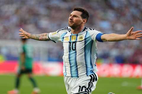 Lionel Messi, family hit back at rumors of dad’s ‘health issues’ after Argentina star cries..
