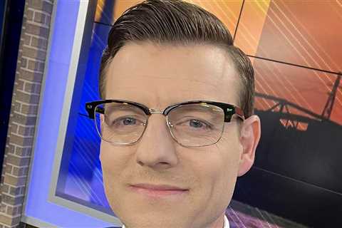 Iowa News Anchor Insists He Didn't Quit On-Air During Viral Goodbye