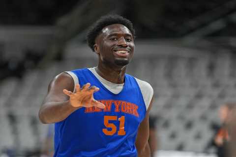 Mohamed Diawara returning to Knicks on multiyear deal as repeat quest begins