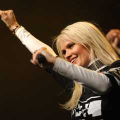 Lauren Bennett’s Biggest Chart Hits, From ‘Party Rock Anthem’ to G.R.L.