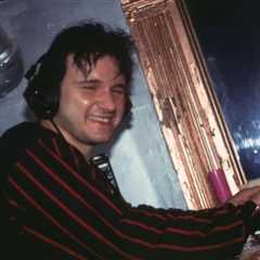 Dave Kendall, Former Creator/Host of MTV’s Alternative Music Show ‘120 Minutes,’ Has Died