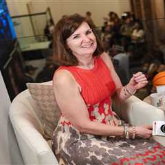 Dave Portnoy goes scorched earth on USA Today columnist over controversial Caitlin Clark take:..