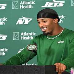 Breece Hall sees notable difference in quiet open to Jets camp after past ‘craziness and turmoil’