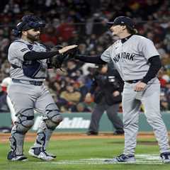 Yankees have to consider other side of catching conundrum at trade deadline
