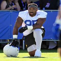 Myles Garrett addresses media as official member of the Rams for the first time since blockbuster..