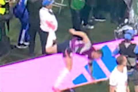 England midfielder suffers freak injury during ‘Wonderwall’  celebration in bizarre World Cup scene