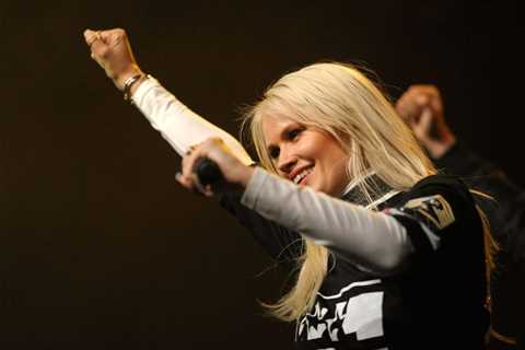 Lauren Bennett’s Biggest Chart Hits, From ‘Party Rock Anthem’ to G.R.L.