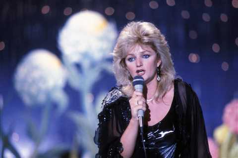 Forever No. 1: Bonnie Tyler’s ‘Total Eclipse of the Heart’