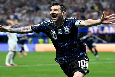 Lionel Messi provides reminder of greatness with latest World Cup serving of late-match magic
