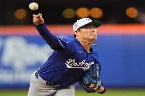 Dodgers capitalize on Mets mistakes to clinch another series win