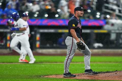Mets broadcasters ‘disgusted’ with ‘criminal’ decision to leave scuffling Braves pitcher in game