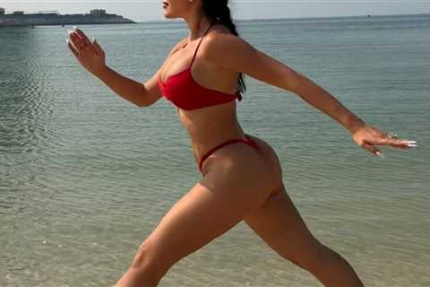 Chix On Netflix -- Guess The Hot Mom Leaping On The Beach