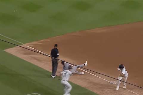 How Aaron Boone defended disastrous Yankees play in crushing loss to White Sox