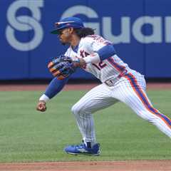 Francisco Lindor says he needs to ‘be more aggressive’ as Mets’ defensive blunders continue