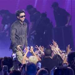 RM Gives His ‘Teenage Idol’ Nas an Onstage Shout-Out While Hip-Hop Legend Was at BTS’ NYC Show