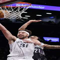 Warriors legend Klay Thompson among Lakers targets to fill massive void