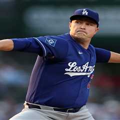 Tarik Skubal showered with boos, taunts as he takes loss in Dodgers debut