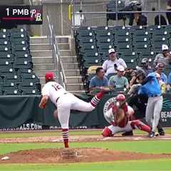 George Lombard Jr.’s brother hits first pro homer minutes after Yankees prospect’s blast in eerie..