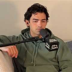 Joe Jonas Says Disappointing Solo Album Sales Led Him to Seek Therapy for the First Time