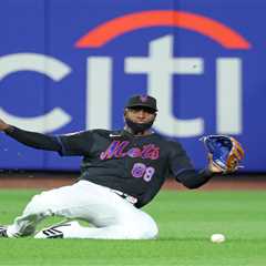 Why Luis Robert Jr. is sticking in center field after Mets keep him at trade deadline