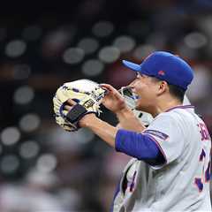 Kodai Senga gets first MLB save in place of injured closer — but Mets teammate costs him keepsake..