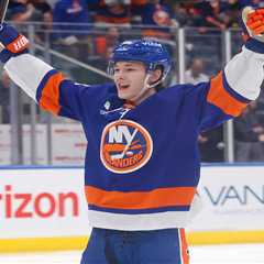 The search for Matthew Schaefer rookie comps — and what it sets up for his Islanders Year 2
