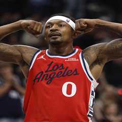 Clippers run it back with former All-Star after lost first season