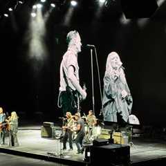 Bryan Adams Brings Out Pat Benatar & Neil Giraldo for Surprise Stevie Wonder Cover in Detroit