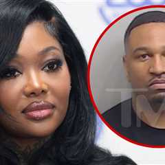 Summer Walker's New Manager Aubrey Banks Causes Concern Due to Identify Theft, Forgery Case