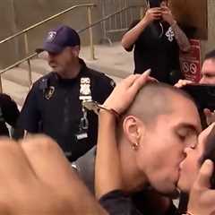 Empire State Building Climbers Make Out After Court Appearance