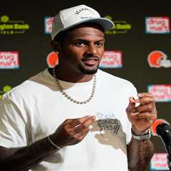 Deshaun Watson addresses his dig at Browns fans after being named starting QB