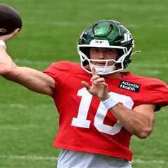 Jets have only one QB question left for Giants preseason showdown