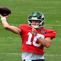 Jets not worried about having veteran backup behind Geno Smith as Cade Klubnik makes strong case