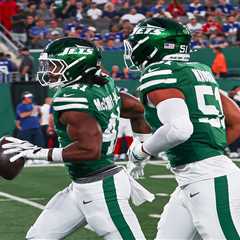 New-look Jets defense forces more preseason turnovers in electric first half against Giants