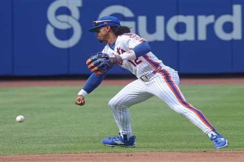 Francisco Lindor says he needs to ‘be more aggressive’ as Mets’ defensive blunders continue