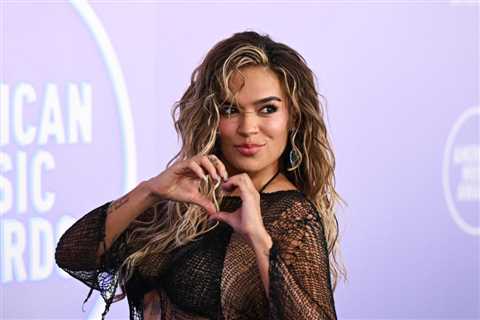 Here Are the English Lyrics to Karol G’s Ultra-Provocative ‘Matadora’