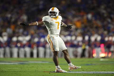 Tennessee coach Josh Heupel rails against ‘bulls–t’ suspension of star linebacker Arion Carter