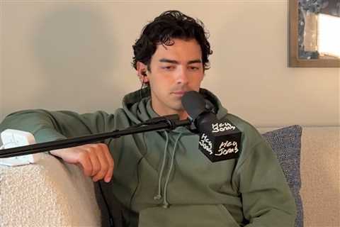 Joe Jonas Says Disappointing Solo Album Sales Led Him to Seek Therapy for the First Time
